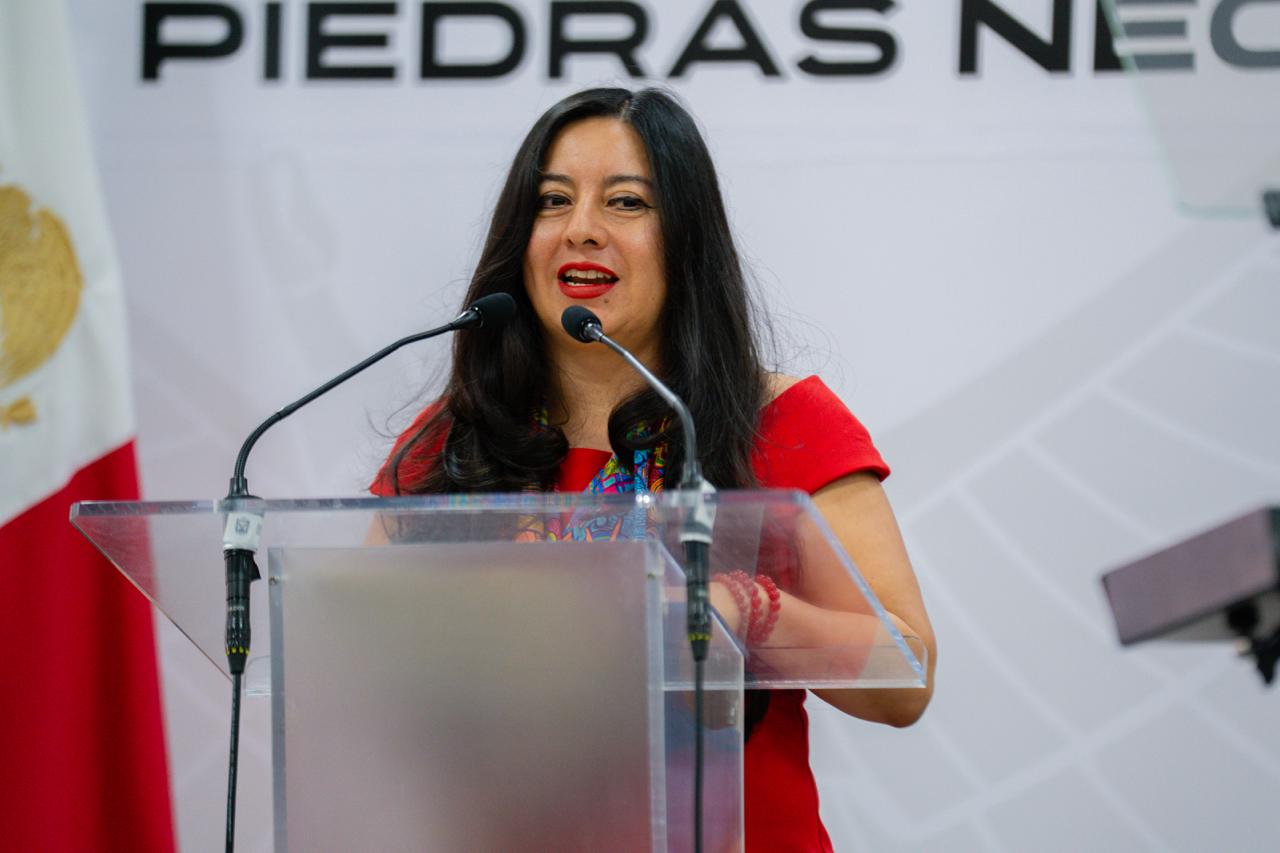 Vivian Juárez Mondragón, Consúl de México en Eagle Pas